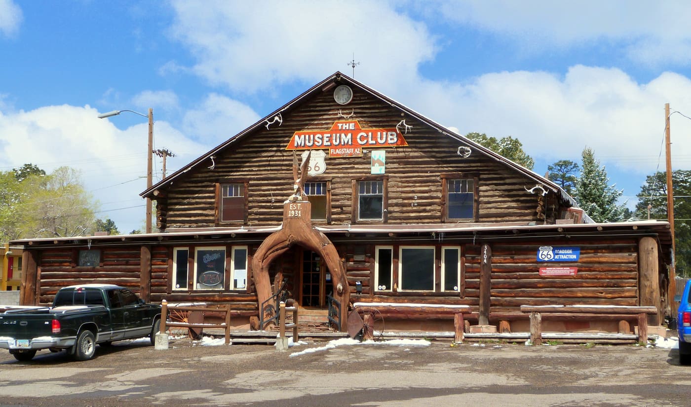 The Museum Club log roadhouse and its neon sign on Route 66 in Flagstaff